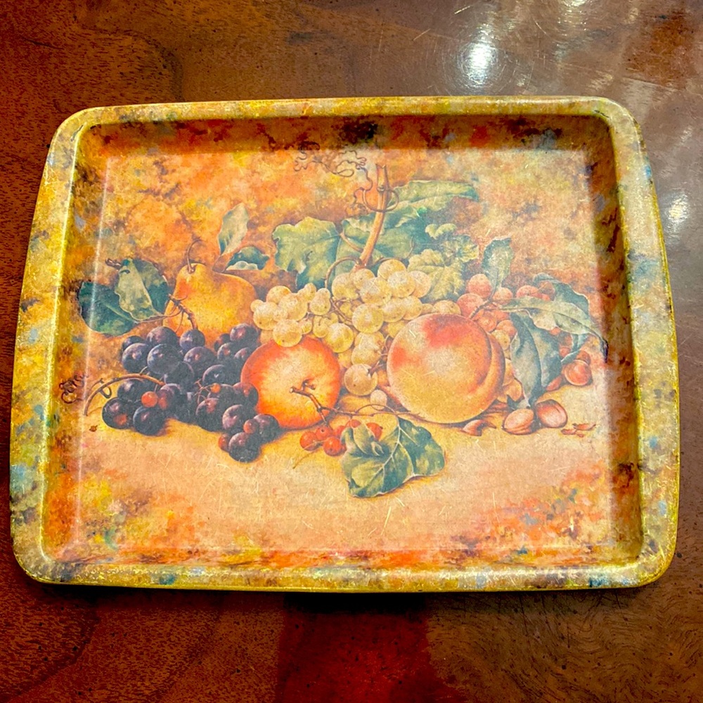 Vintage metal tray. Father decorated tray - made in England.